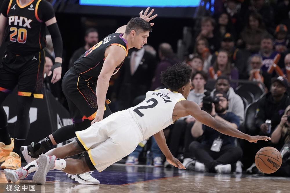 长传到前锋 长传到前锋